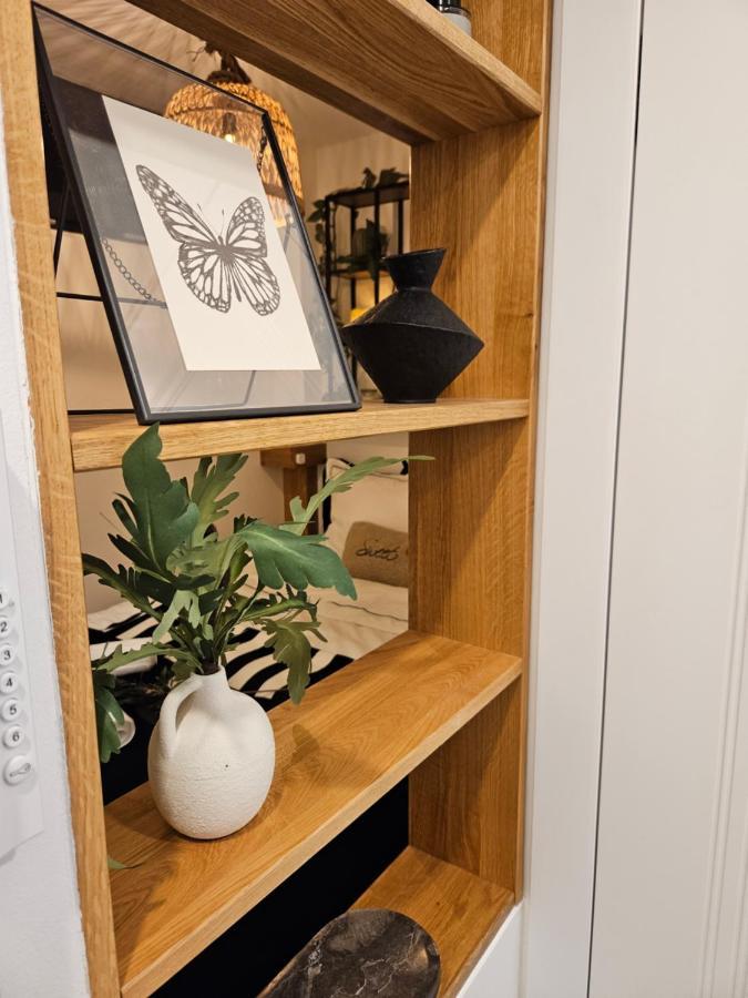 Design Apt In Old Town-Free Parking-Balcony Μπρατισλάβα Εξωτερικό φωτογραφία